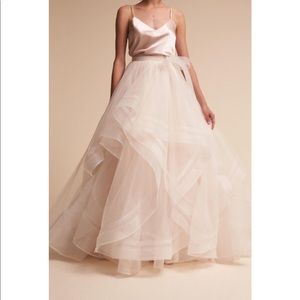 WToo Effie wedding skirt size 6